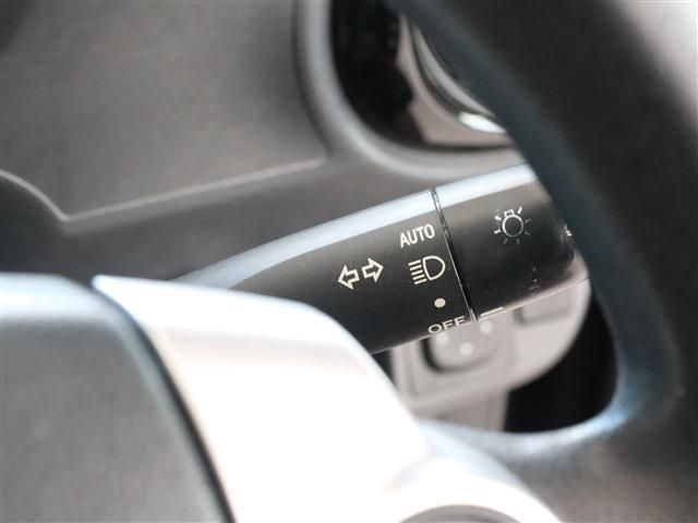 Toyota AQUA 2015-09 192429-22