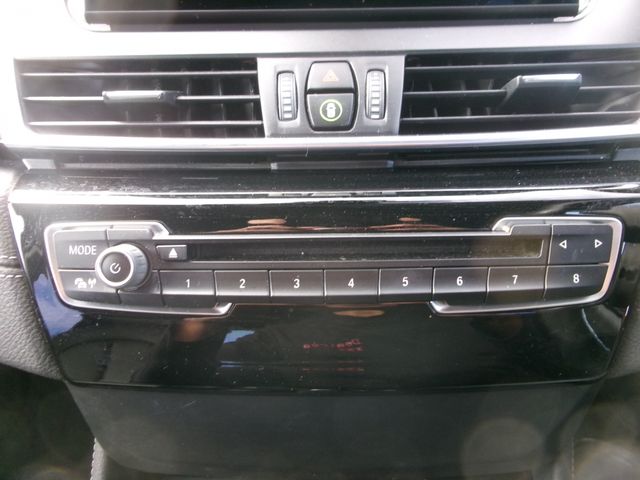 Bmw 2 SERIES 2015-06 180442-24