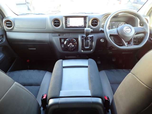Nissan CARAVAN VAN 2022-01 187380-7