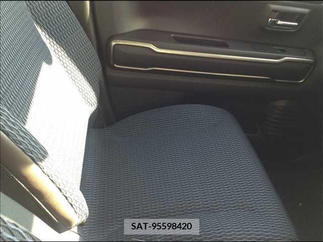 Suzuki HUSTLER 2024-01 391378-14