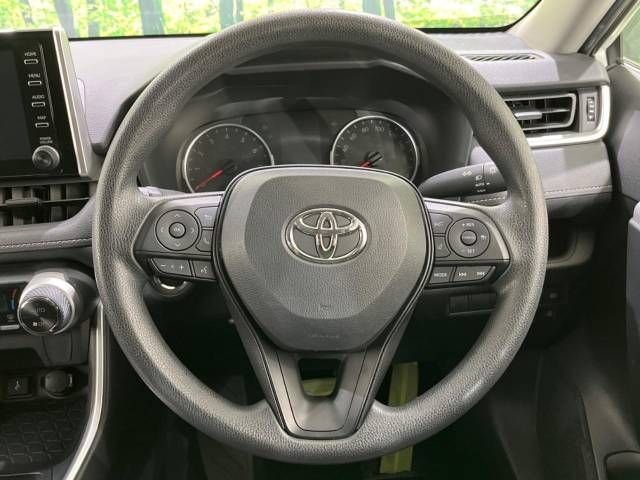 Toyota RAV4 2021-05 13947-12