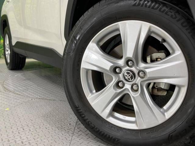Toyota RAV4 2021-05 13947-13