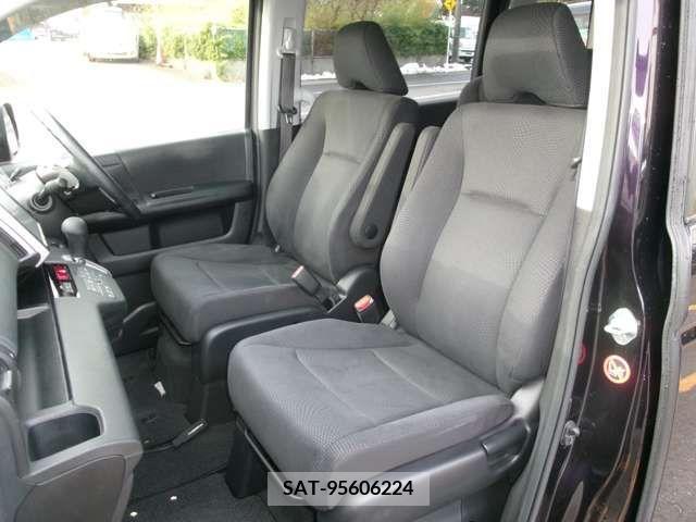 Honda STEP WGN 2013-04 206930-11