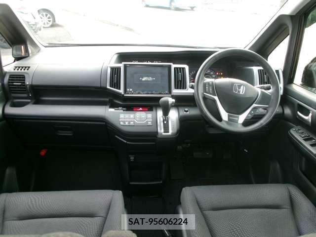 Honda STEP WGN 2013-04 206930-8
