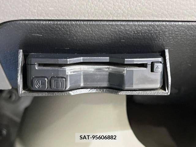 Suzuki EVERY 2022-04 224753-3
