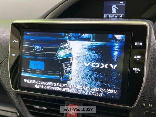 Toyota VOXY 2016-12 370405-2