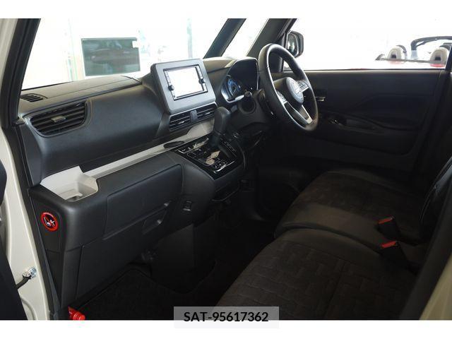 Mitsubishi DELICA MINI 2023-07 217368-16