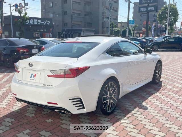 Lexus RC 2015-05 275759-17