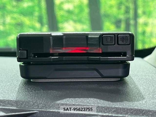 Nissan AURA 2023-06 215539-6