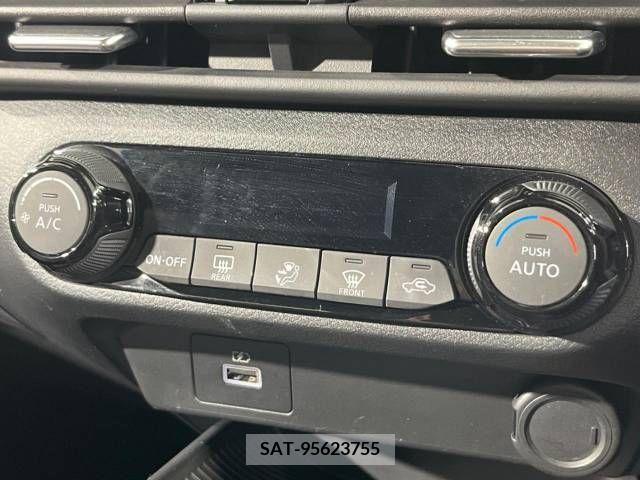 Nissan AURA 2023-06 215539-7
