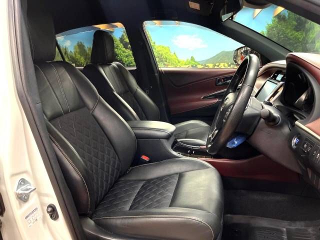 Toyota HARRIER 2017-07 22409-8