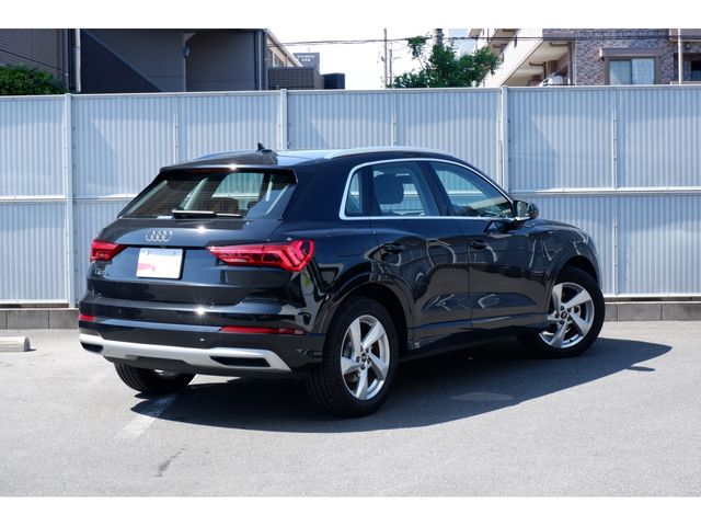Audi Q3 2022-09 14508-7