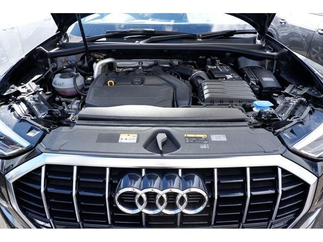 Audi Q3 2022-09 14508-11
