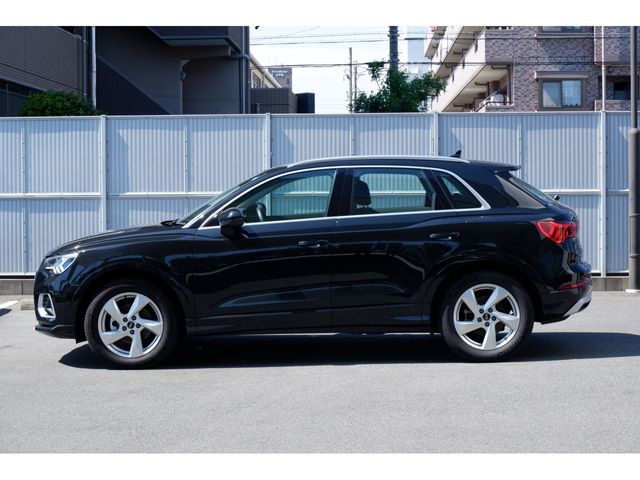Audi Q3 2022-09 14508-1