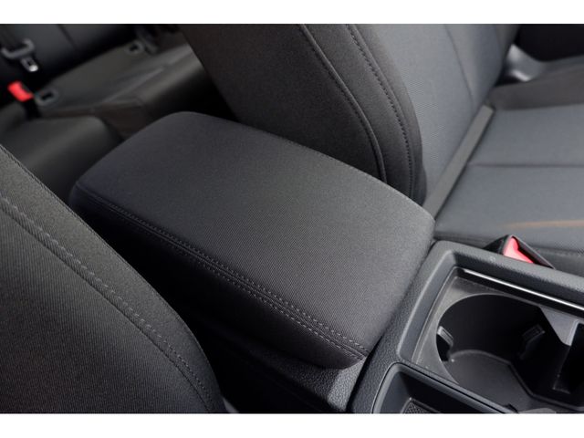 Audi Q3 2022-09 14508-25