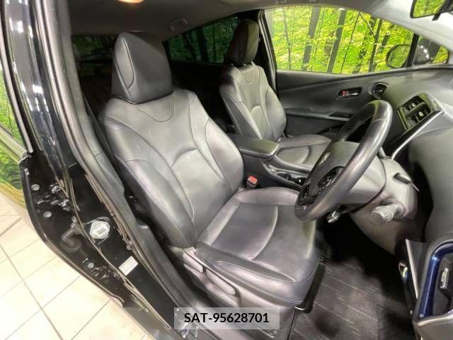Toyota PRIUS 2019-10 281784-8