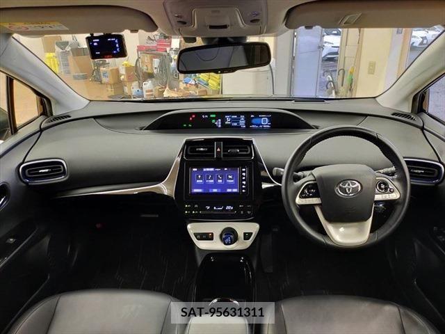 Toyota PRIUS 2018-12 282092-18