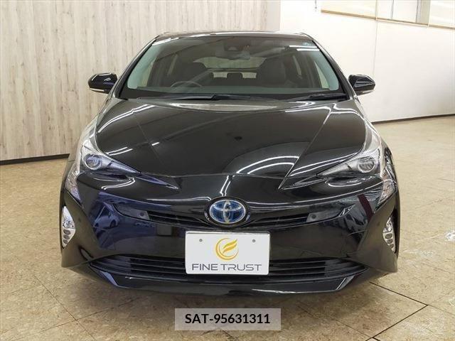 Toyota PRIUS 2018-12 282092-1
