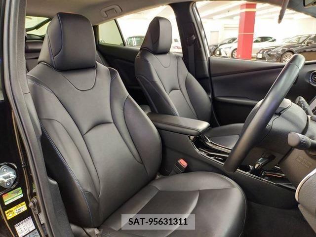 Toyota PRIUS 2018-12 282092-19