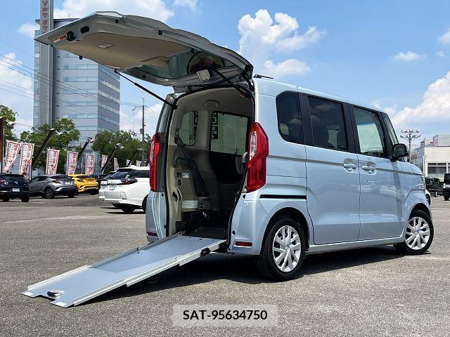 Honda N BOX CUSTOM 2018-09 344532-0