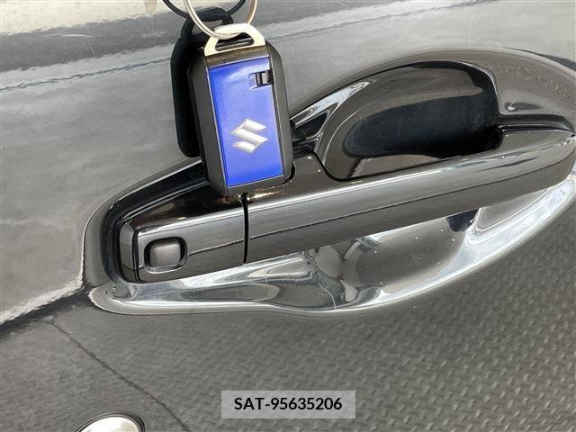 Suzuki WAGON R 2022-07 328465-9