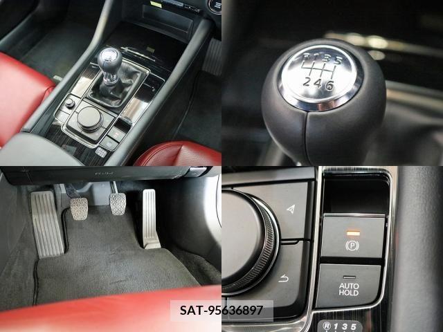 Mazda MAZDA3 2022-01 276436-15