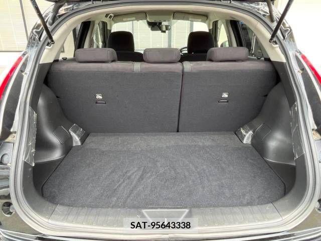 Nissan JUKE 2019-06 320514-10