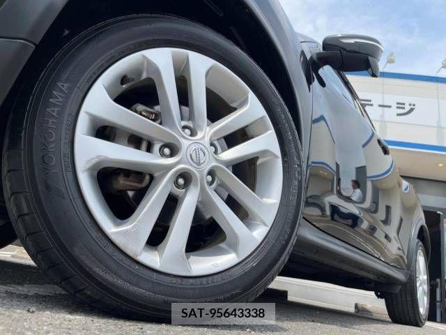 Nissan JUKE 2019-06 320514-13