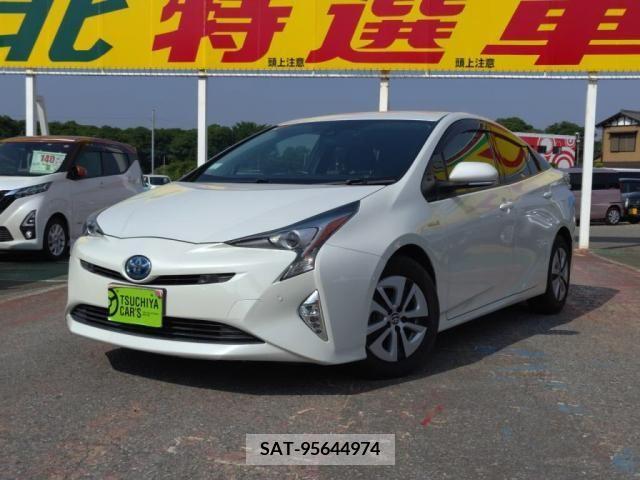 Toyota PRIUS 2017-01 282204-0