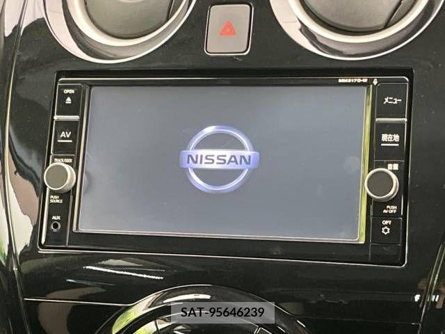 Nissan NOTE 2018-08 329309-2