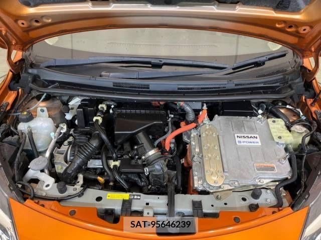 Nissan NOTE 2018-08 329309-18