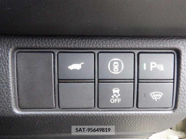 Honda VEZEL 2023-03 288282-8