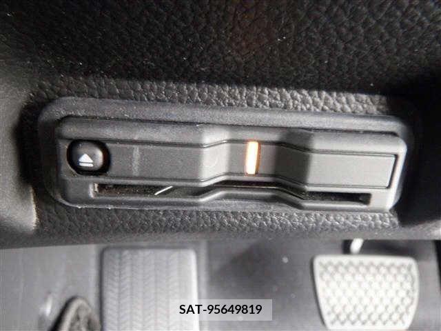 Honda VEZEL 2023-03 288282-6