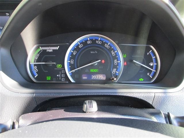 Toyota NOAH HYBRID 2017-02 187423-25
