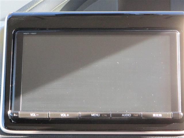 Toyota NOAH HYBRID 2017-02 187423-20