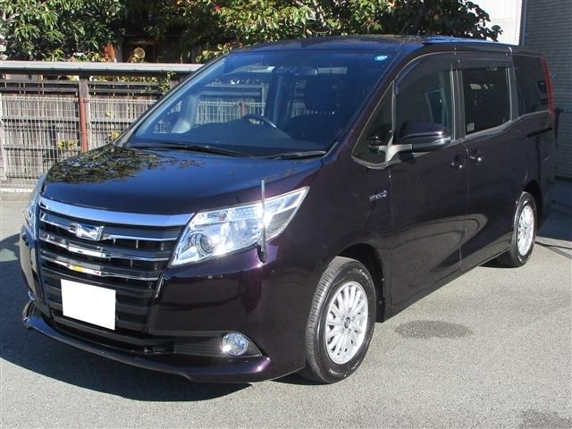 Toyota NOAH HYBRID 2017-02 187423-0