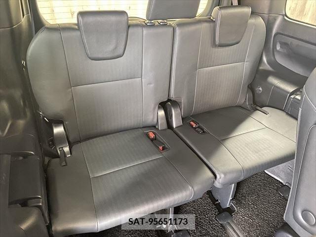 Toyota ESQUIRE 2016-03 268609-21