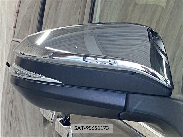 Toyota ESQUIRE 2016-03 268609-12