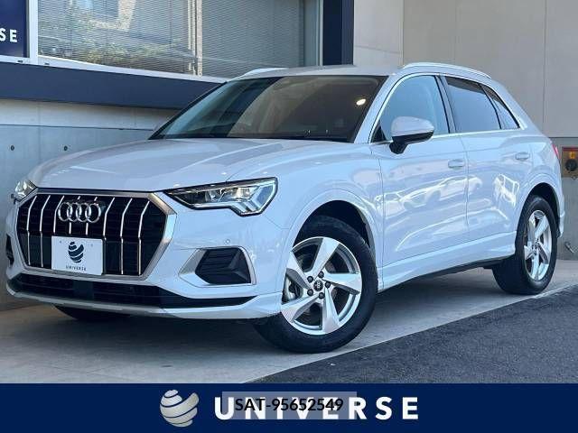 Audi Q3 2021-09 356584-0