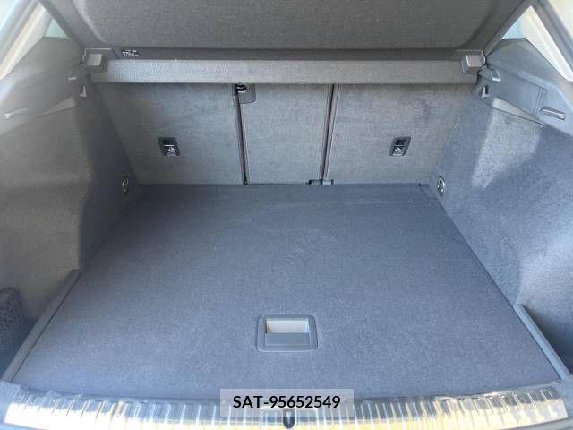 Audi Q3 2021-09 356584-12