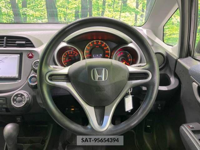Honda FIT 2010-09 303282-11