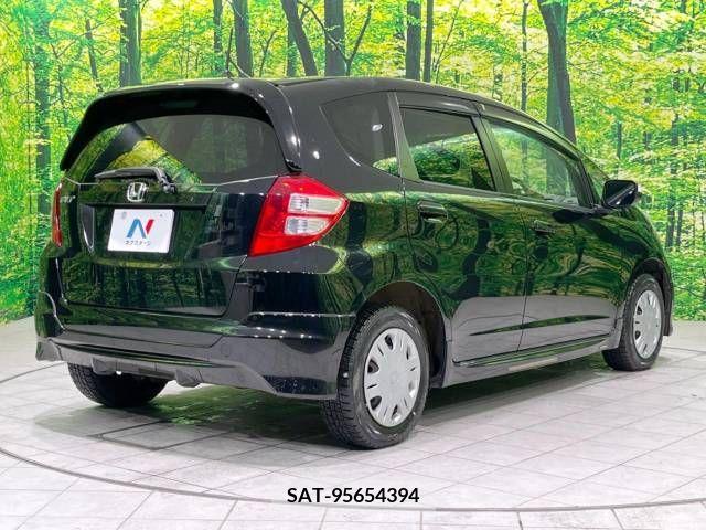 Honda FIT 2010-09 303282-17