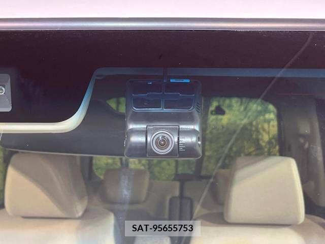 Honda N BOX 2021-06 211271-5