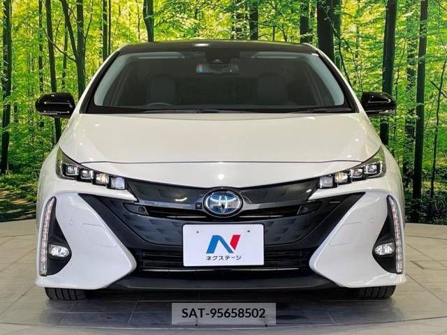Toyota PRIUS PHV 2019-11 215722-16