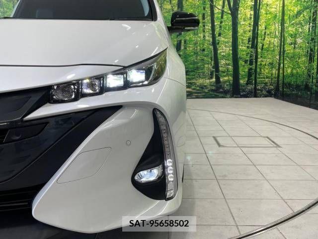 Toyota PRIUS PHV 2019-11 215722-14