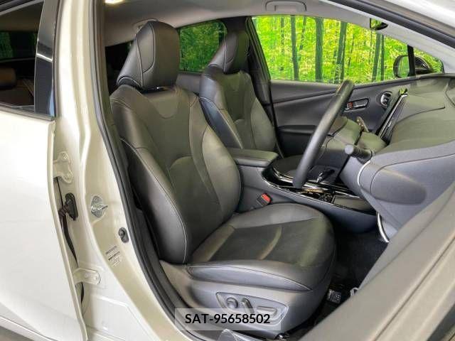 Toyota PRIUS PHV 2019-11 215722-11