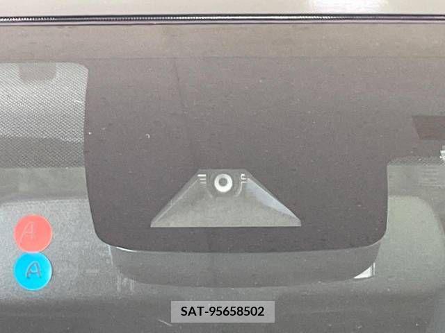 Toyota PRIUS PHV 2019-11 215722-4