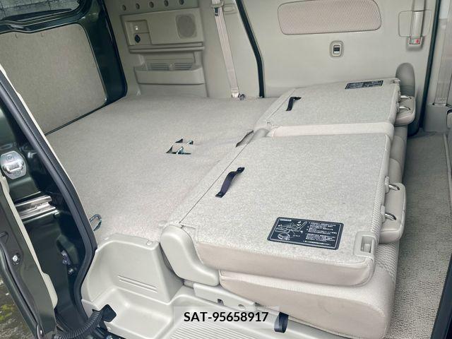Suzuki EVERY WAGON 2023-06 301734-18