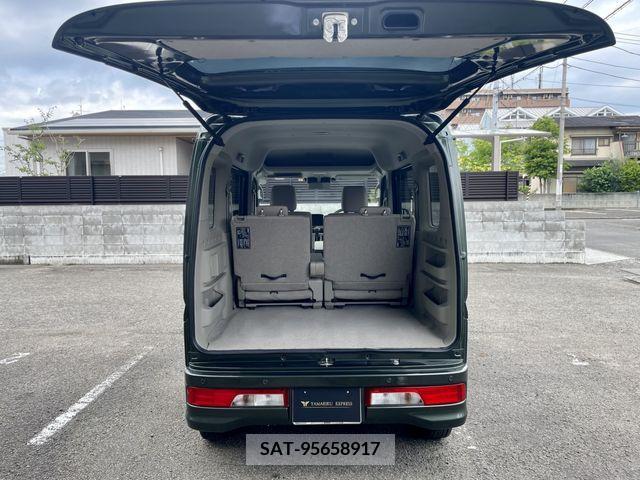 Suzuki EVERY WAGON 2023-06 301734-8
