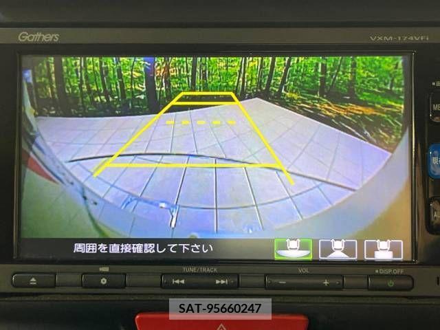 Honda N BOX 2017-06 278689-4